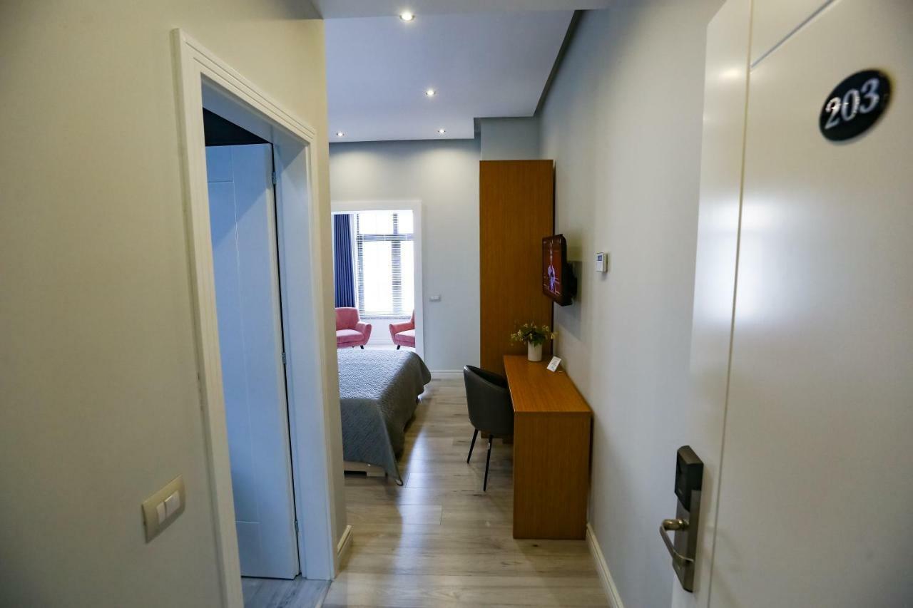 Home Hotel 地拉那 外观 照片